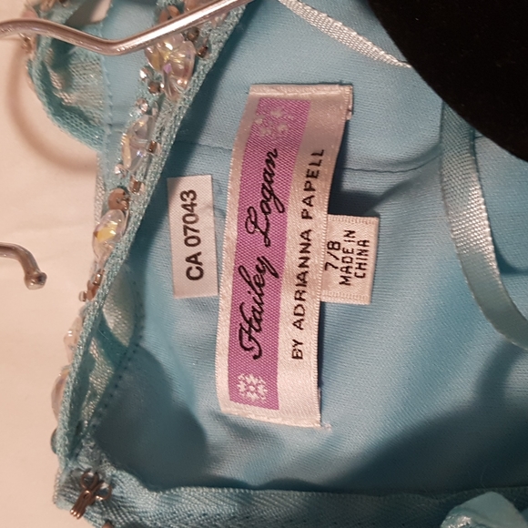 Bedazzled grecian evening gown - Picture 5 of 5